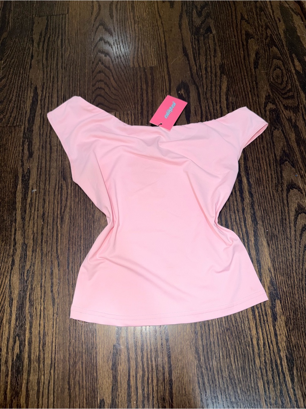 Edikted Light Pink Off-Shoulder Short Sleeve Top
